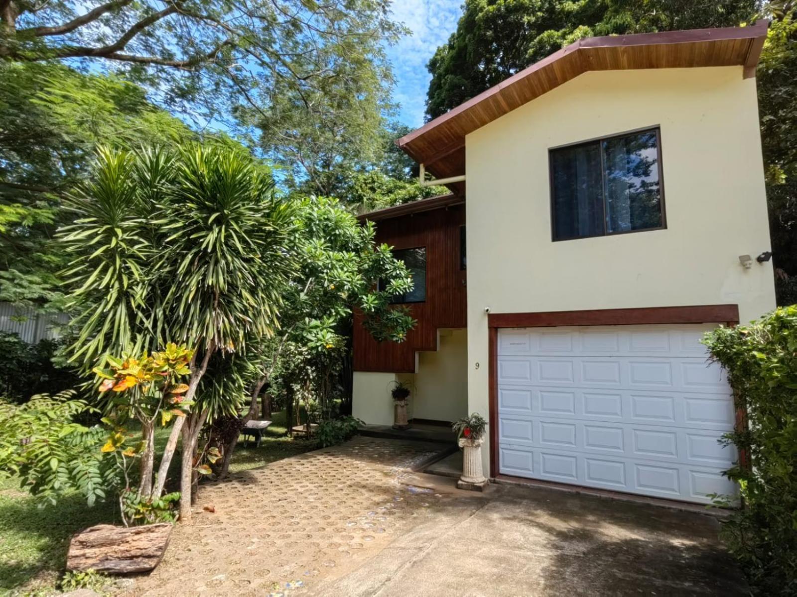 Hermosa Villa